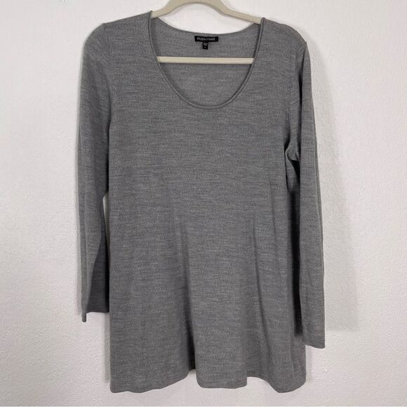 Eileen Fisher Grey Scoop Neck 100% Merino Wool Sweater - Picture 3 of 8